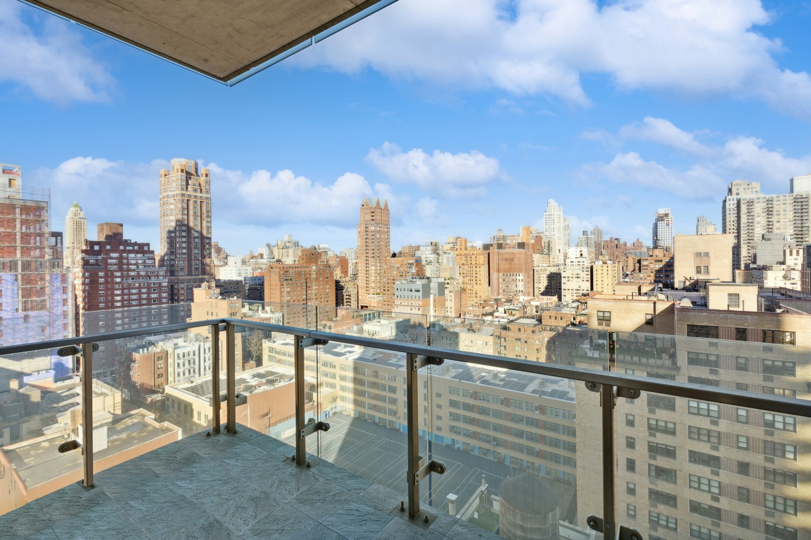 255 East 74th Street, Unit 16C Manhattan, NY 10021 - Photo 4 of 10