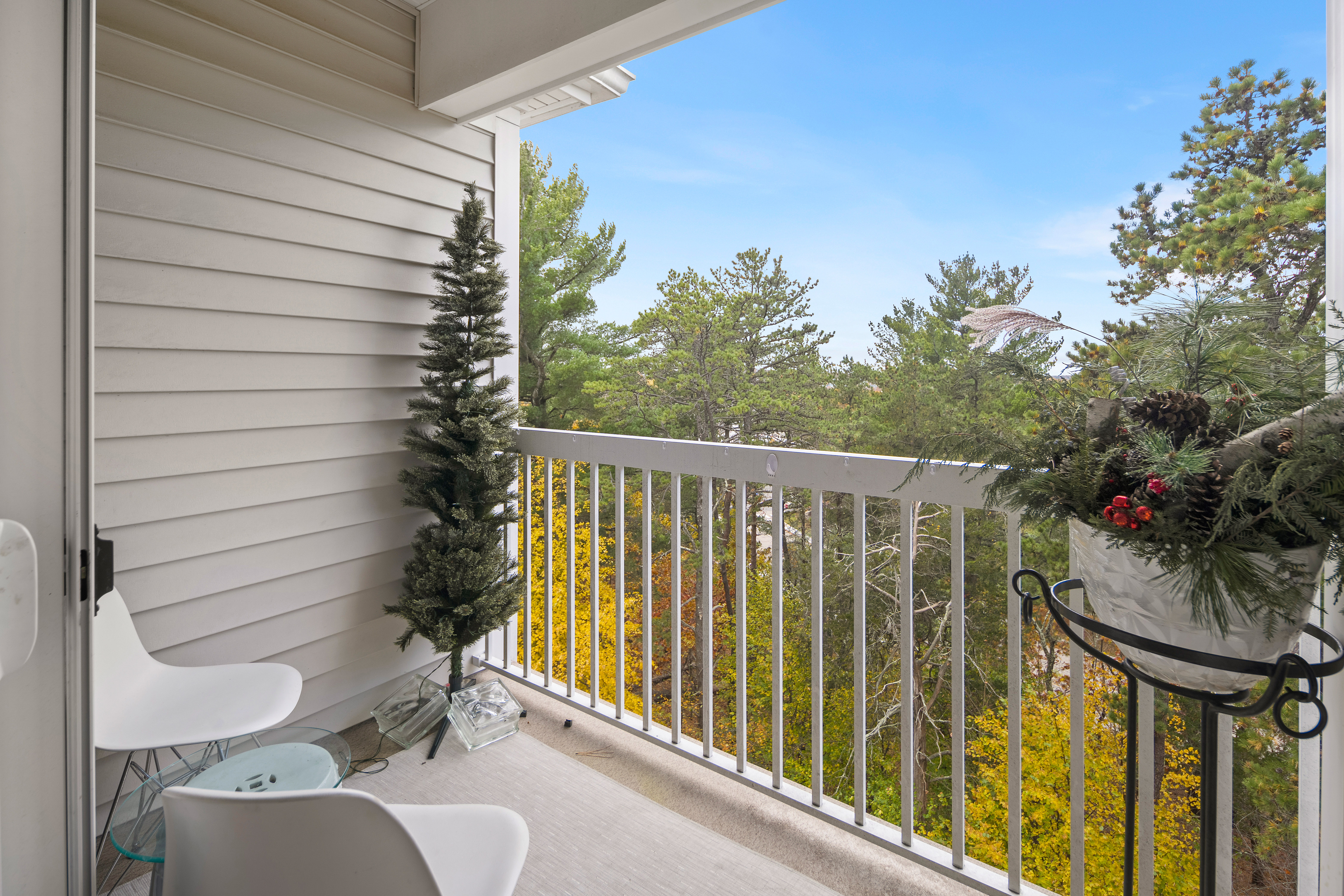 107 Clocktower Drive, Unit 407 Waltham, MA 02452 - Photo 14 of 19