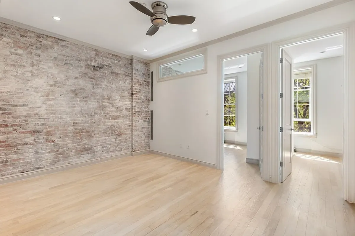 $6,995 | 51 West 11th Street, Unit 2F | Greenwich Village