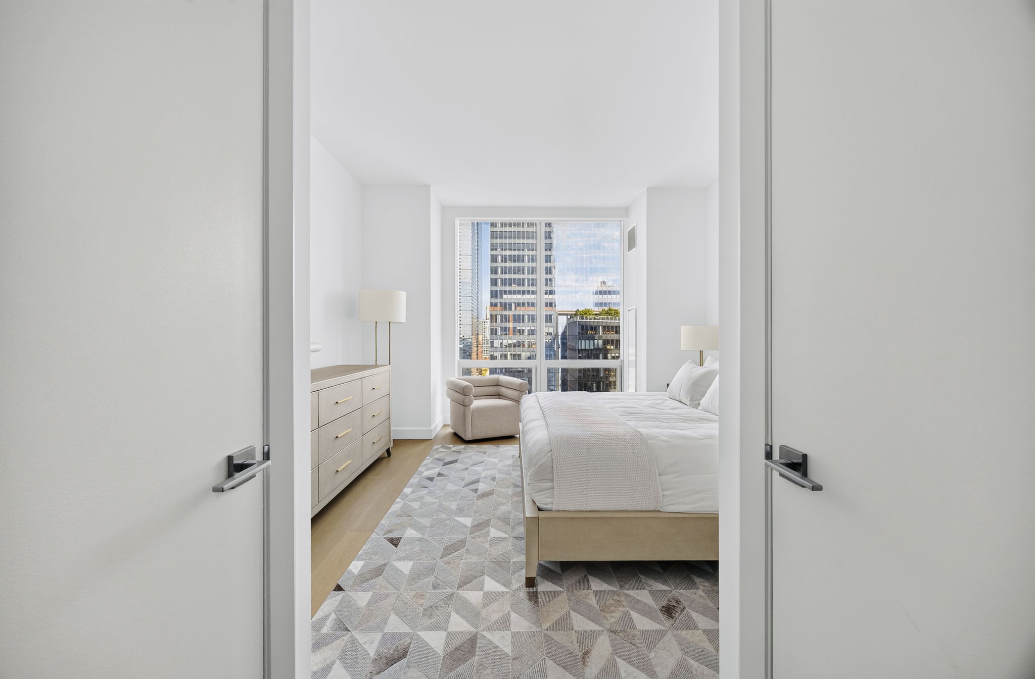 15 Hudson Yards, Unit 27H Manhattan, NY 10001 - Photo 10 of 31 Gallery Image 10