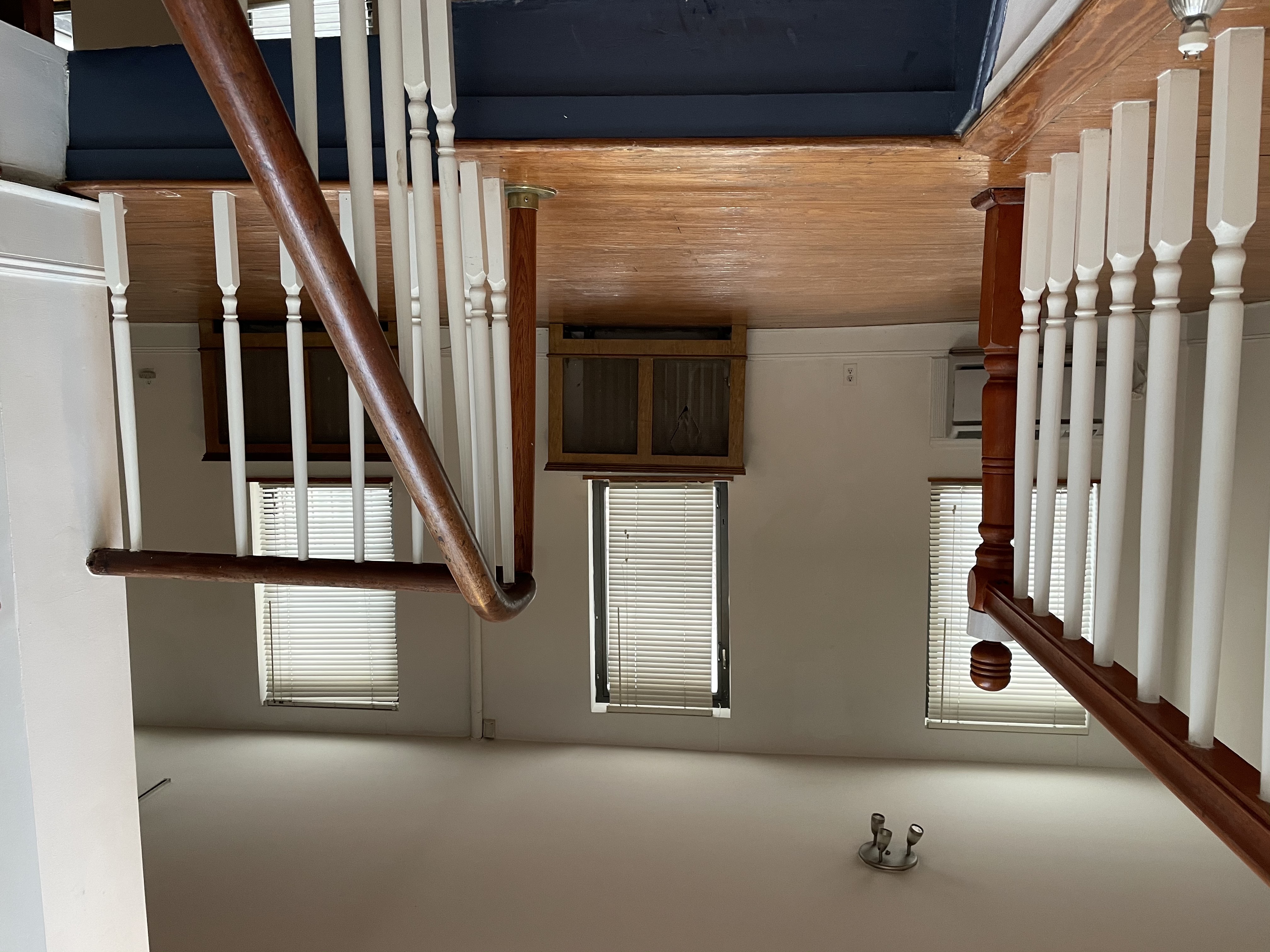 201 Bleecker Street, Unit 4 Manhattan, NY 10012 - Photo 5 of 5