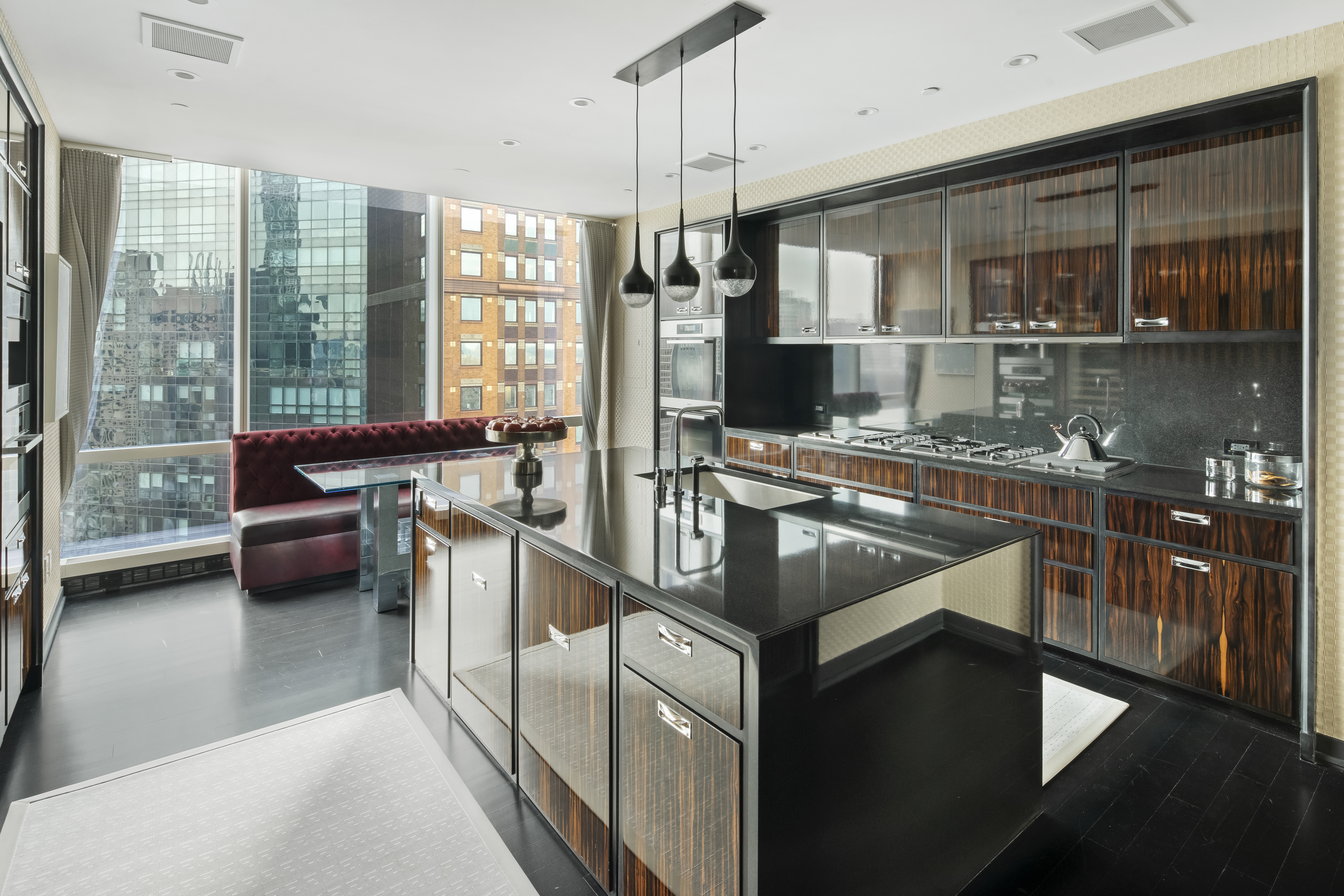 157 West 57th Street, Unit 46C Manhattan, NY 10019 - Photo 9 of 19