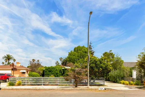 $2,495,000 | 3746 Ocean View Avenue, Los Angeles, CA 90066