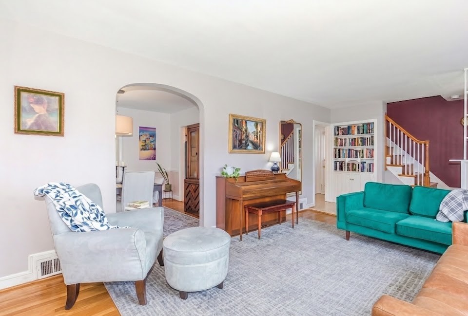 9512 Saybrook Avenue Silver Spring, MD 20901 - Photo 7 of 37