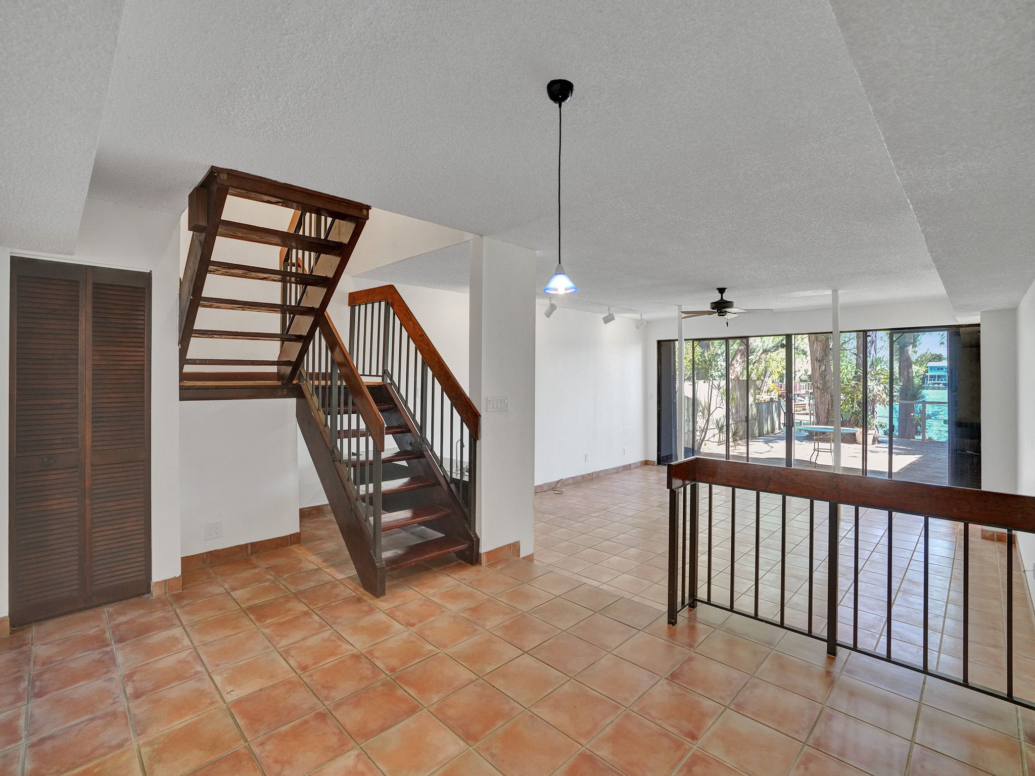 4863 Southwest 71st Place Miami, FL 33155 - Photo 9 of 54
