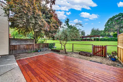 $578,000 | 3161 Valley Green Lane, Napa, CA 94558