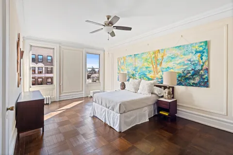 $3,395,000 | 325 West End Avenue | Upper West Side