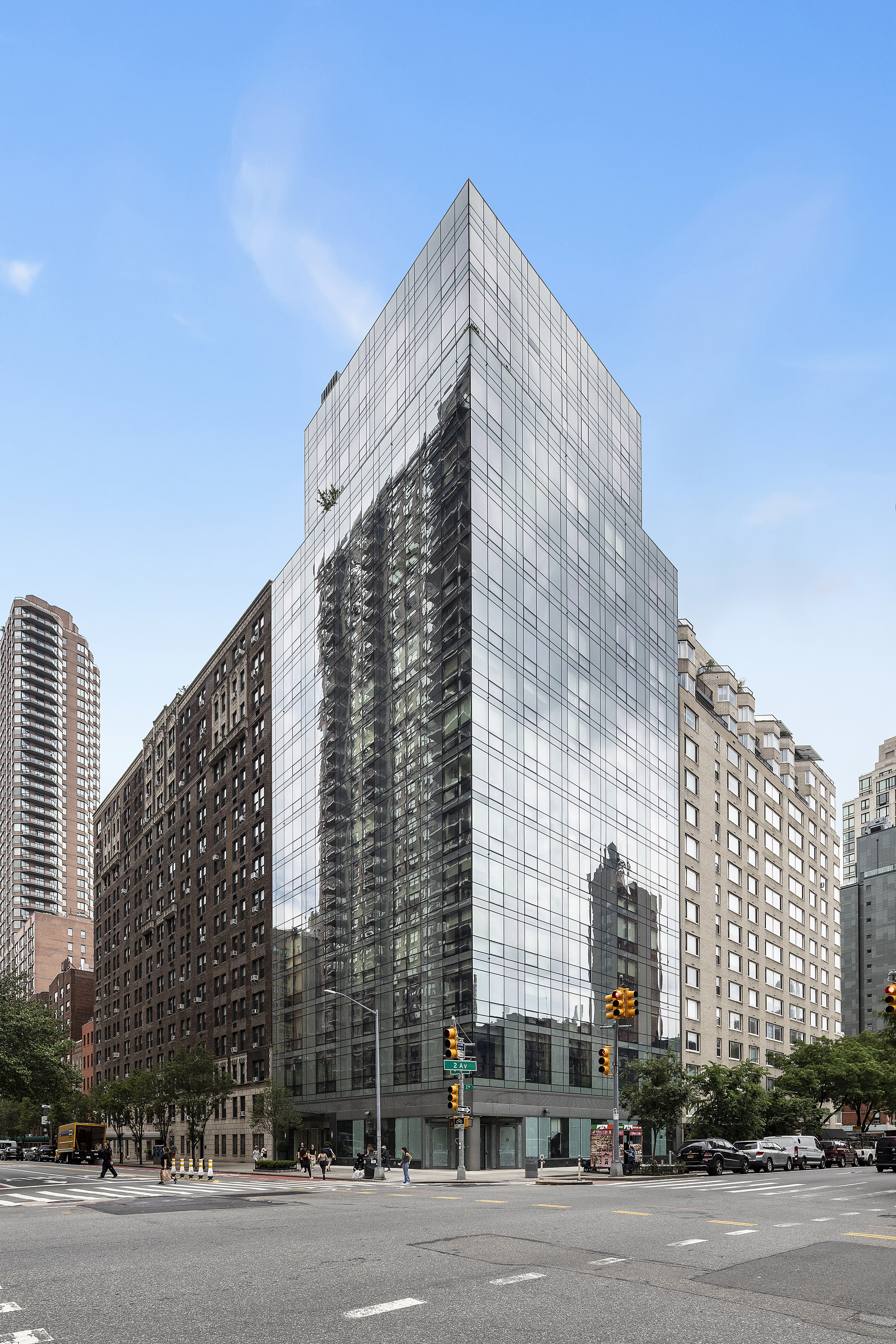 300 East 79th Street, Unit 12B Manhattan, NY 10075 - Photo 24 of 25