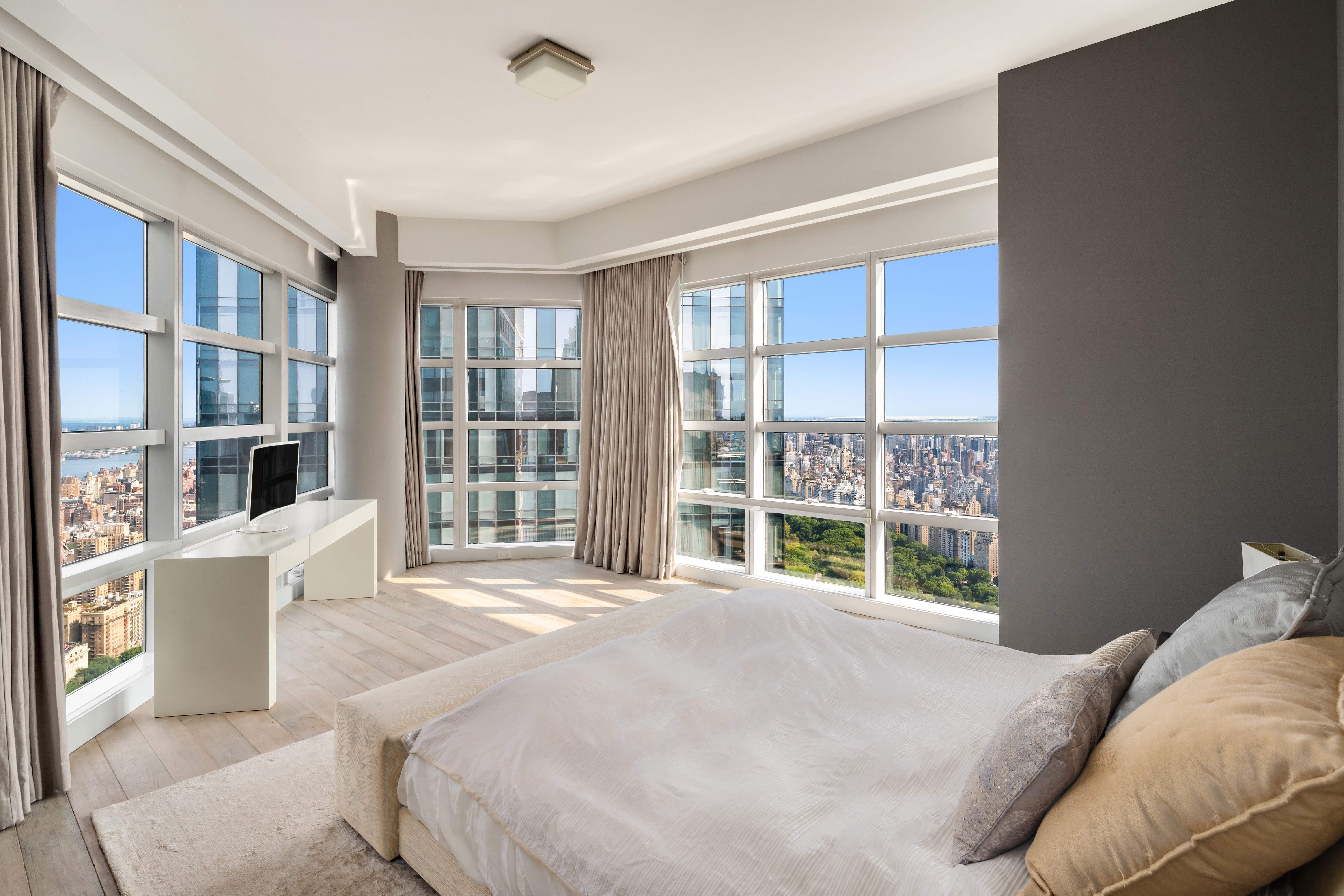 146 West 57th Street, Unit PH77/78 Manhattan, NY 10019 - Photo 9 of 18