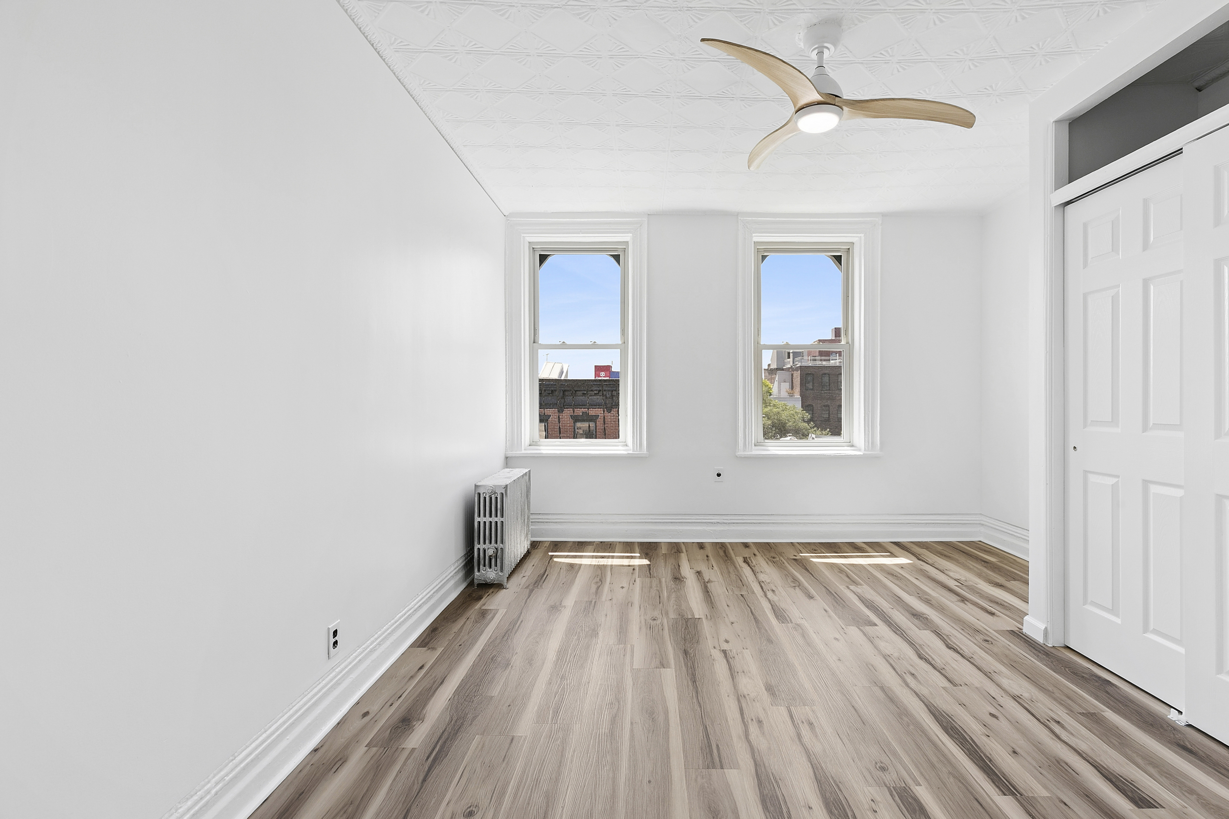 507 President Street, Unit 4L Brooklyn, NY 11215 - Photo 8 of 13