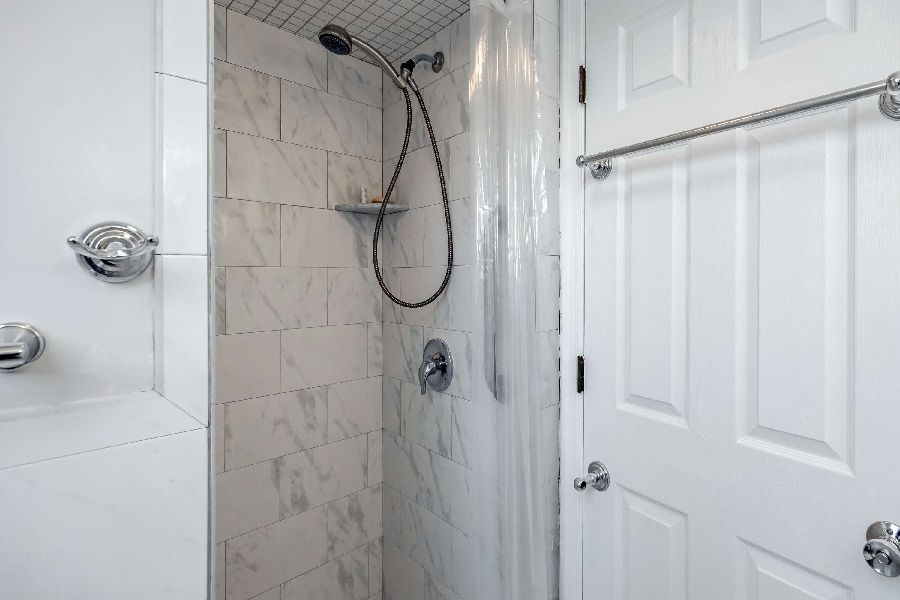 14 Decatur Road Havertown, PA 19083 - Photo 35 of 43 a bathroom that has a shower