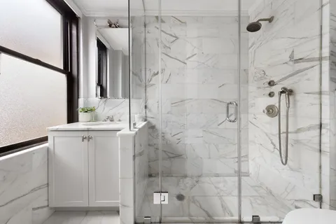 $3,250,000 | 905 West End Avenue, Unit 81 | Upper West Side