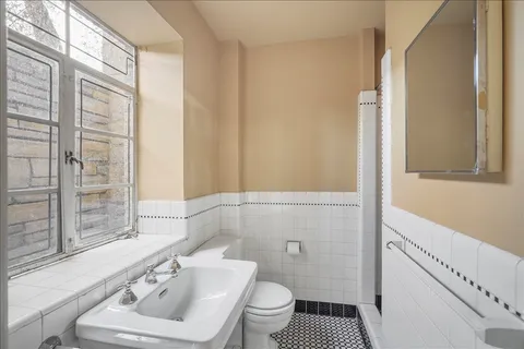 Contact Agent | 3130 Woodland Drive Northwest, Washington, DC 20008