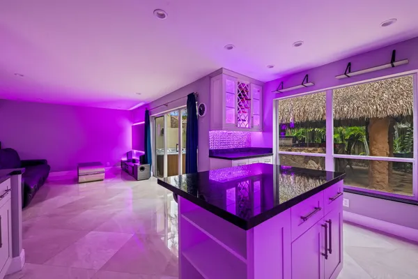 $849,000 | 7685 Northwest 61st Terrace, Parkland, FL 33067