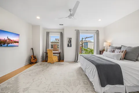 $875,000 | 517 Carpenter Street, Philadelphia, PA 19147