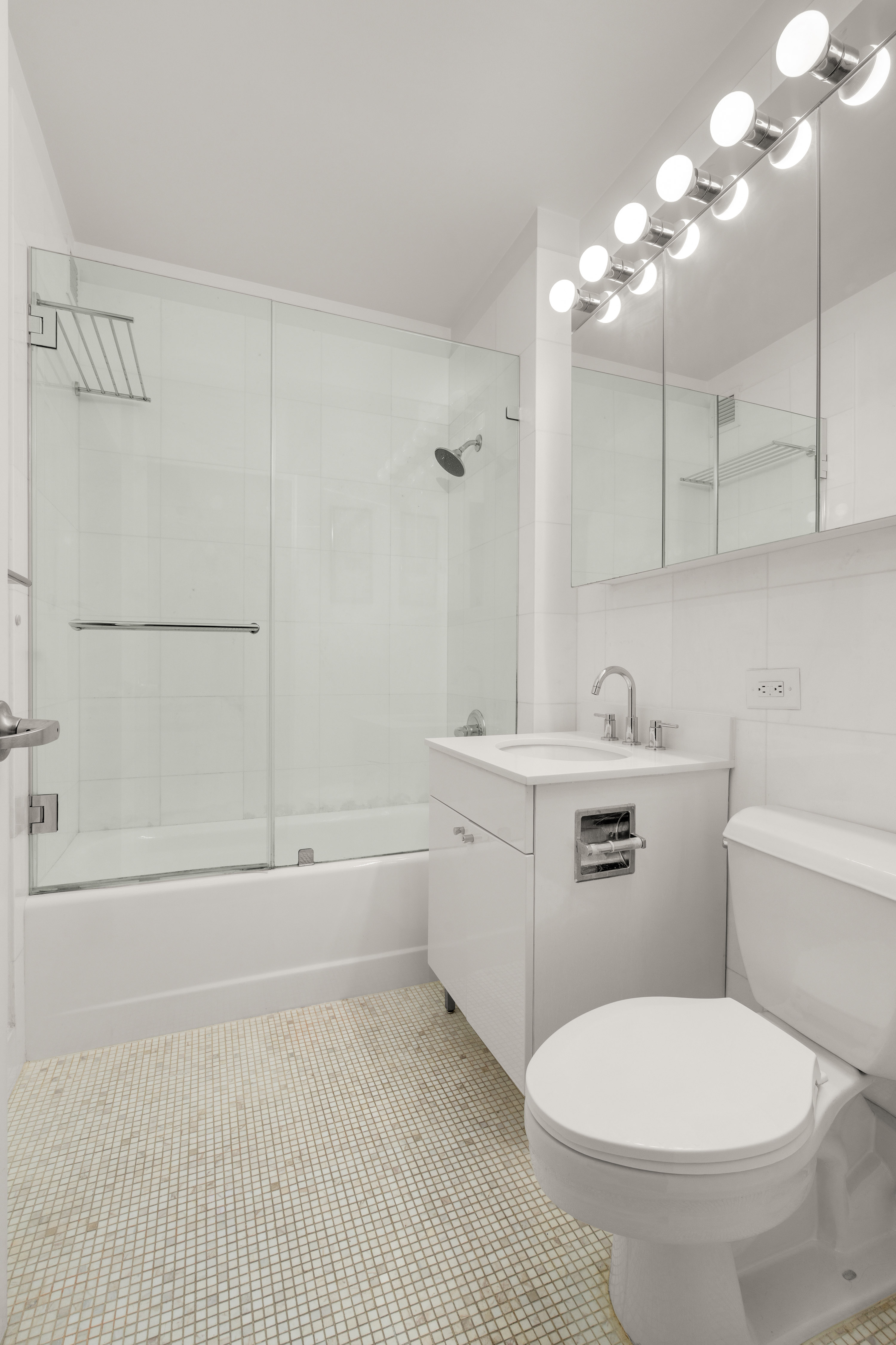 99 John Street, Unit 1218 Manhattan, NY 10038 - Photo 4 of 8