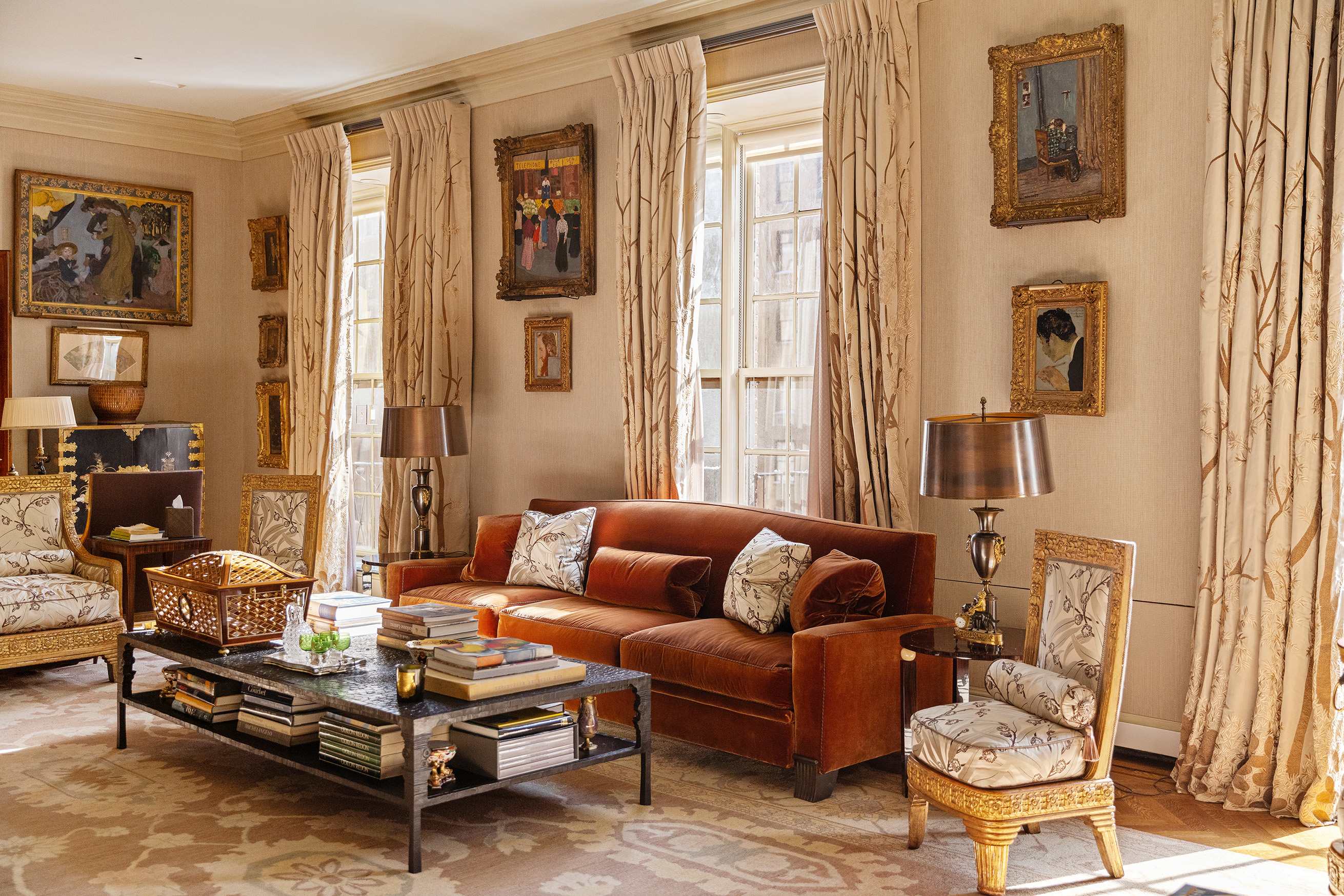 778 Park Avenue, Unit 8 Manhattan, NY 10021 - Photo 3 of 20 a living room with furniture and a large window