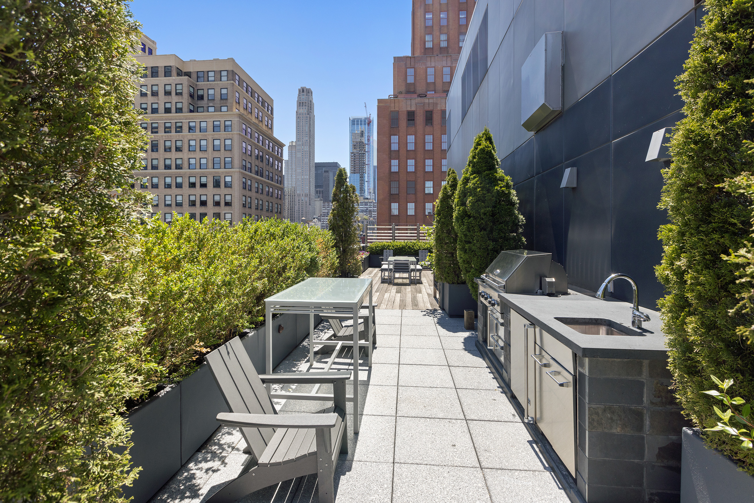 34 Leonard Street, Unit PH Manhattan, NY 10013 - Photo 27 of 30 a view of a city with tall buildings