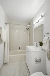 $1,200,000 | 531 Main Street, Unit 409 | Roosevelt Island