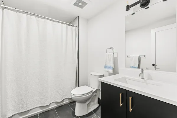 Contact Agent | 395 Alewife Brook Parkway, Unit 3H, Somerville, MA 02144