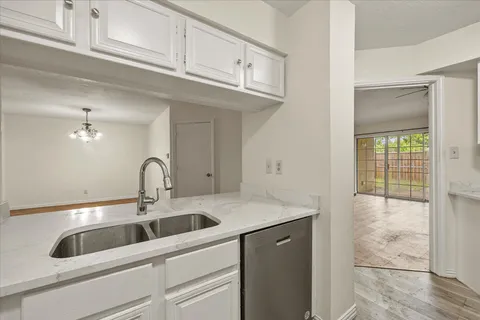 $255,000 | 2504 Brook Hollow Court, Mesquite, TX 75150