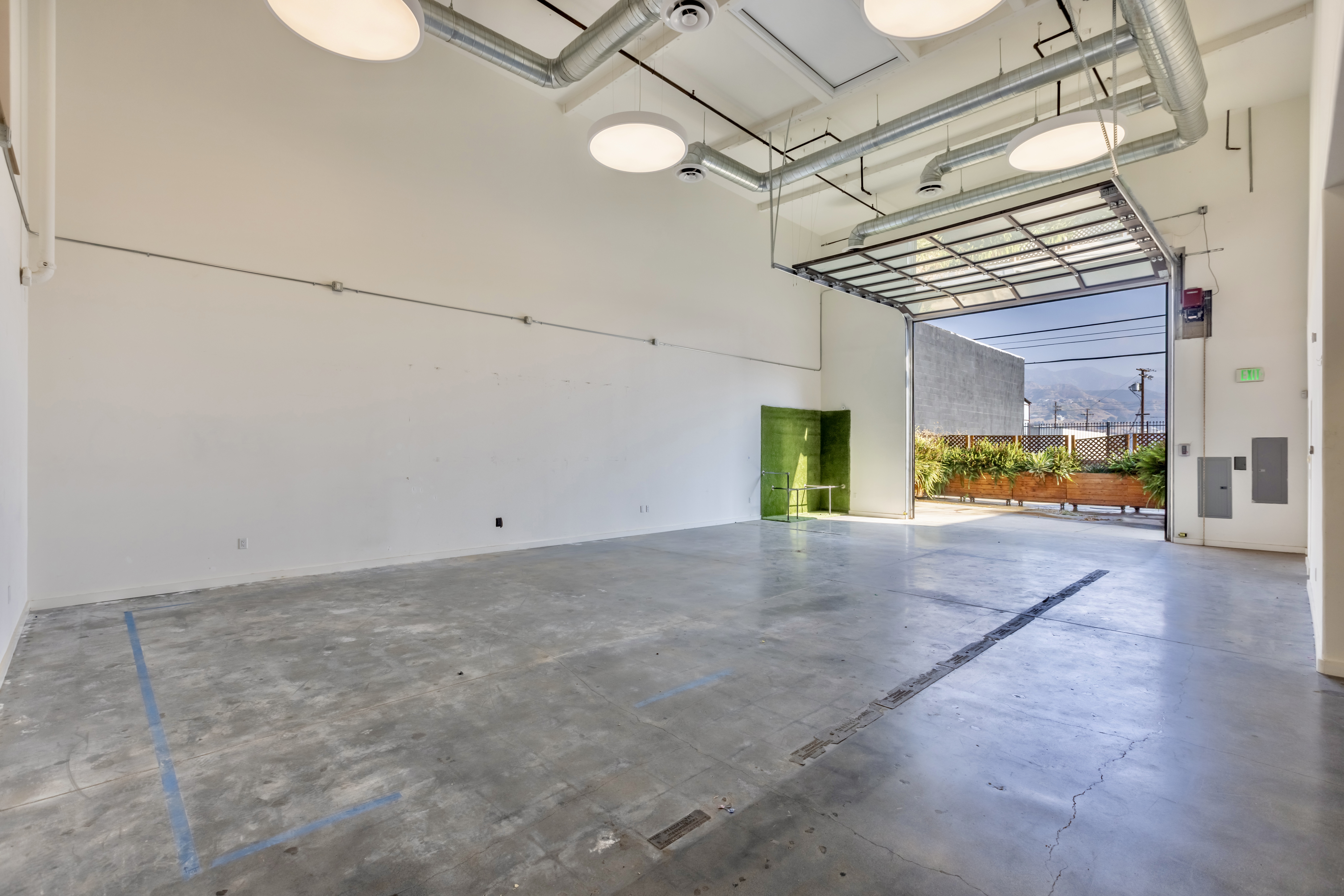 3058 North Lima Street Burbank, CA 91504 - Photo 5 of 41 a view of a room with painted walls