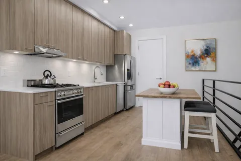 $750,000 | 223 Pulaski Street, Unit 1A | Bedford-Stuyvesant