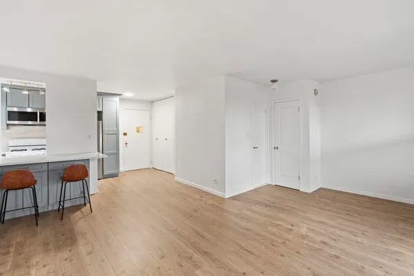 $299,000 | 39-60 54th Street, Unit 4K | Woodside