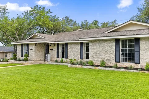 Contact Agent | 4011 Greystone Drive, Austin, TX 78731