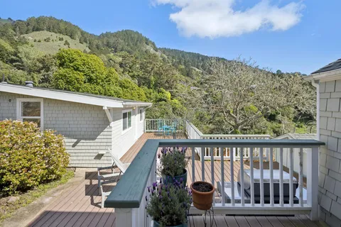$3,680,000 | 40 Laurel Avenue, Stinson Beach, CA 94970