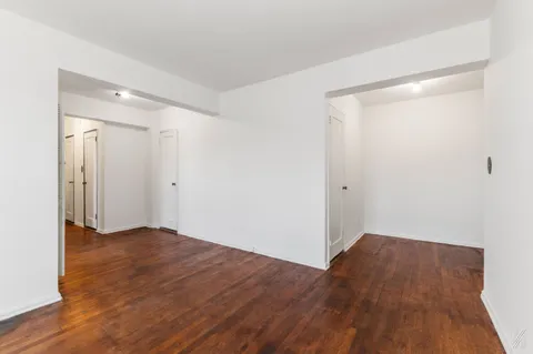 $259,000 | 88-01 35th Avenue, Unit 6B | Jackson Heights