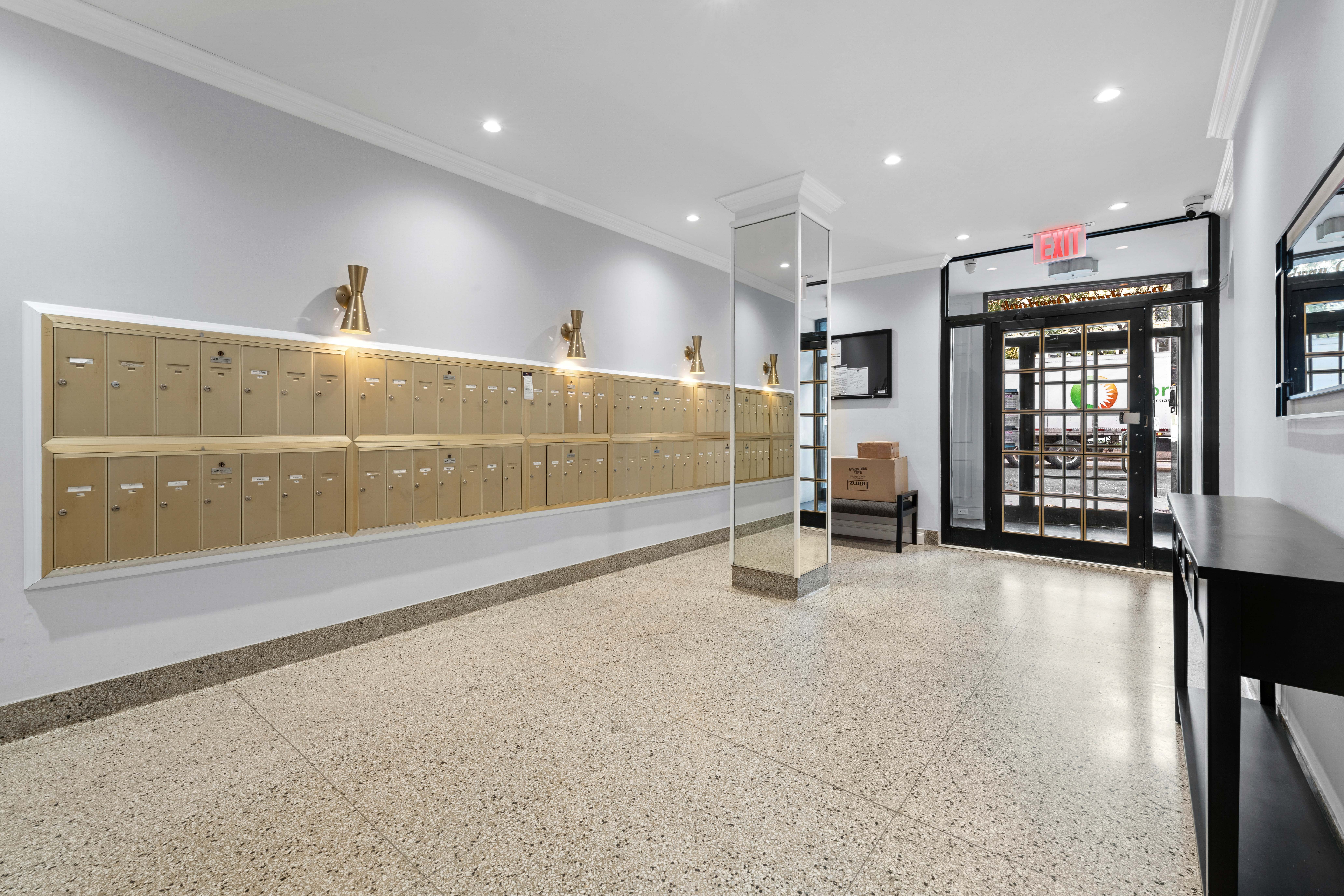 2790 Broadway, Unit 1B Manhattan, NY 10025 - Photo 6 of 8 a view of an empty room