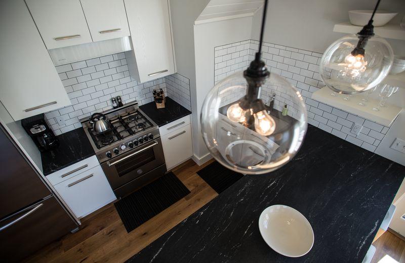 13 Western Avenue Nantucket, MA 02554 - Photo 12 of 27