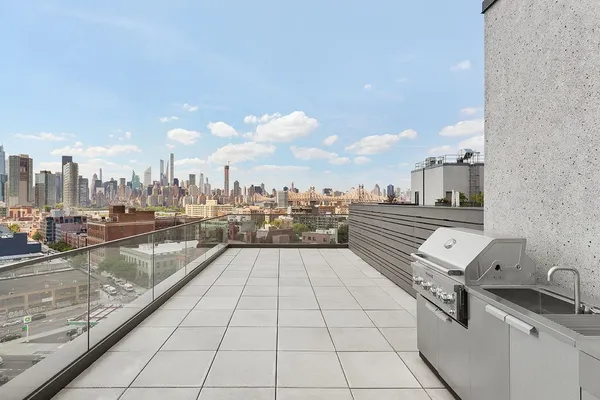 $3,500 | 22-18 Jackson Avenue, Unit 614 | Long Island City