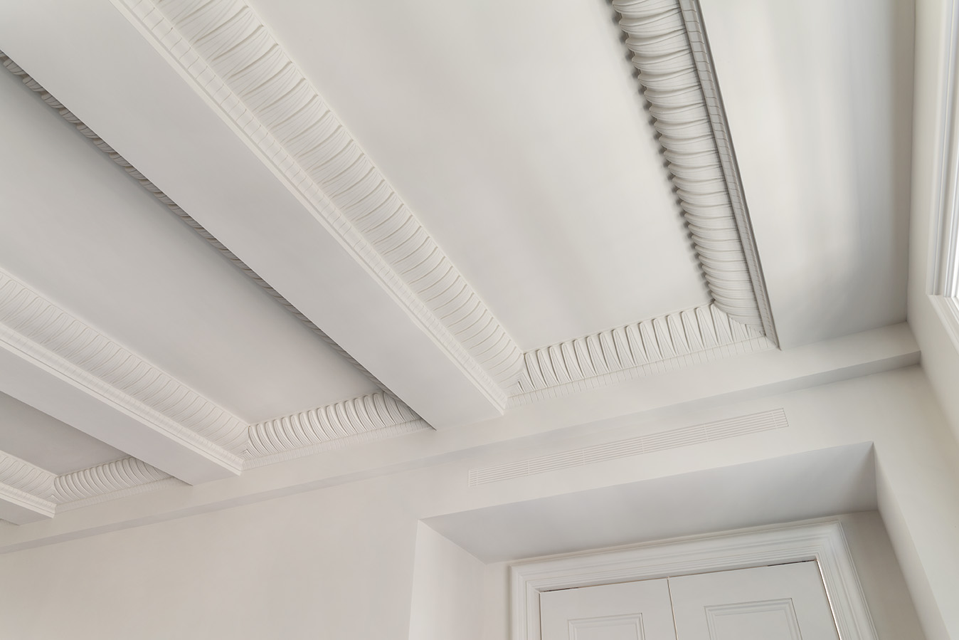 21 East 66th Street, Unit 7EW Manhattan, NY 10065 - Photo 33 of 40