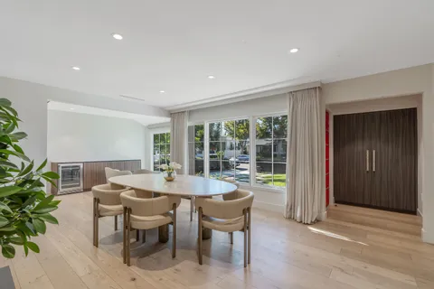 $1,895,000 | 4518 Varna Avenue, Sherman Oaks, CA 91423