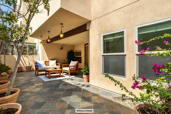 $1,149,988 | 10364 Almayo Avenue, Unit 103, Los Angeles, CA 90064