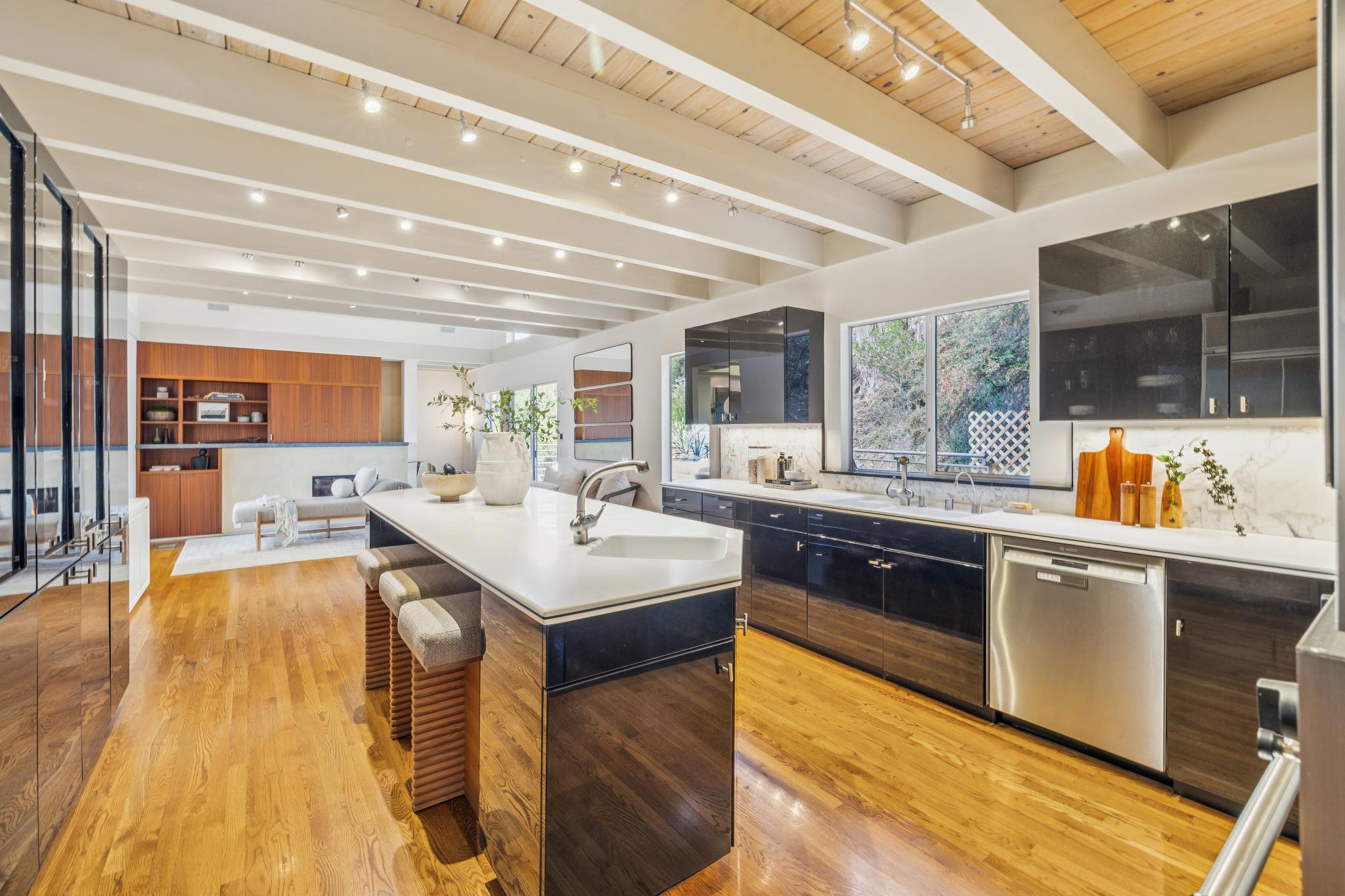 102 Crest Road Piedmont, CA 94611 - Photo 35 of 87 Gallery Image 35