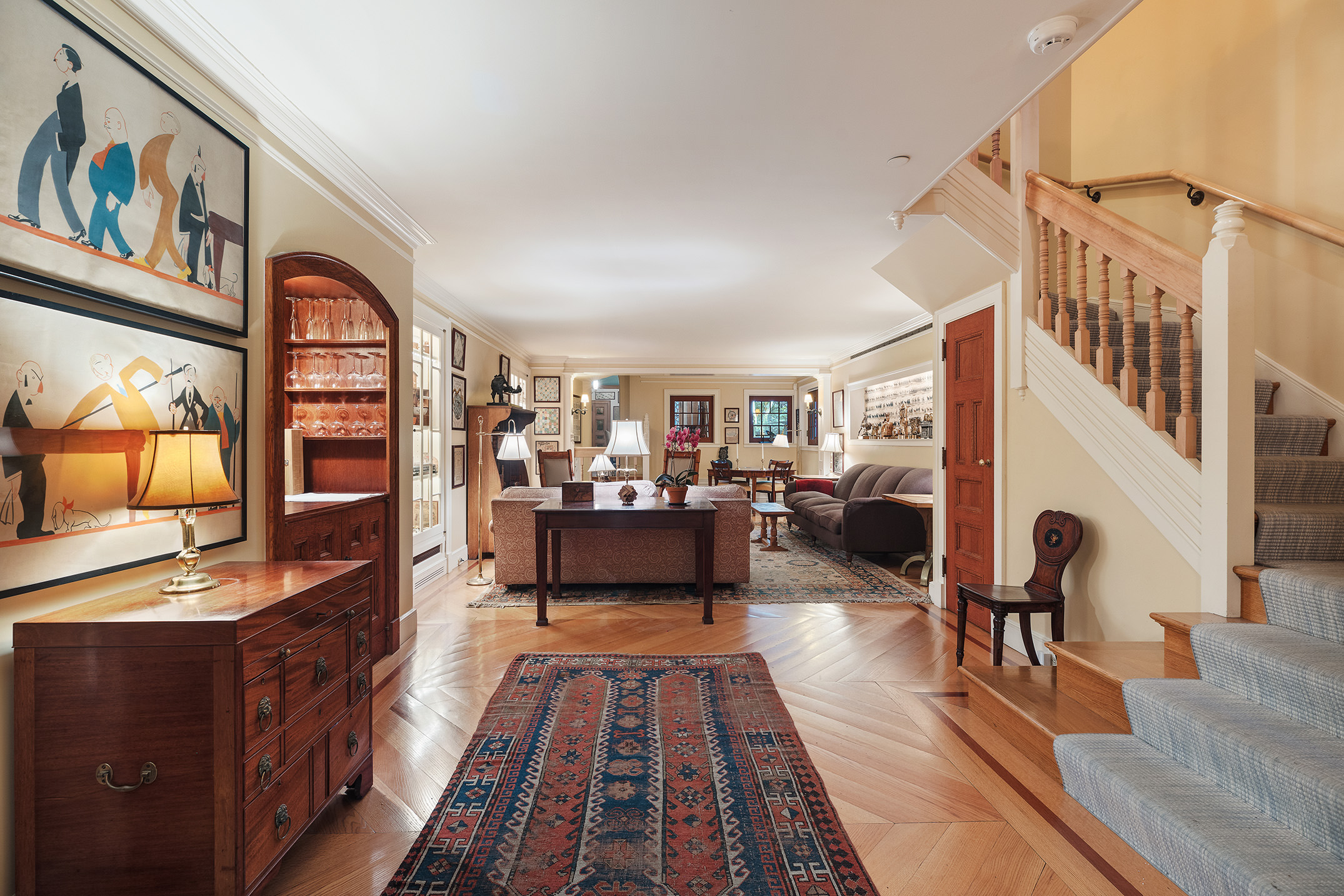 246 East 49th Street Manhattan, NY 10017 - Photo 3 of 39