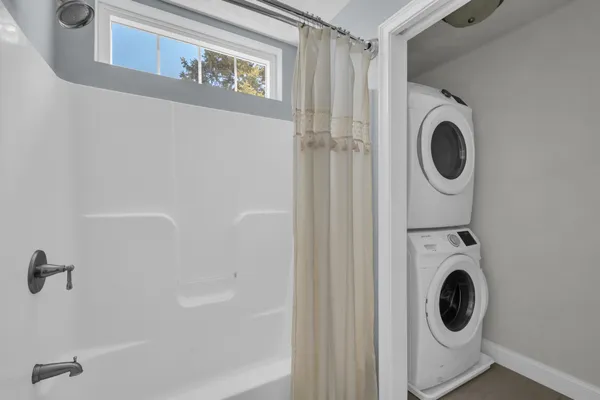 $499,000 | 222 Pettaconsett Avenue, Warwick, RI 02888