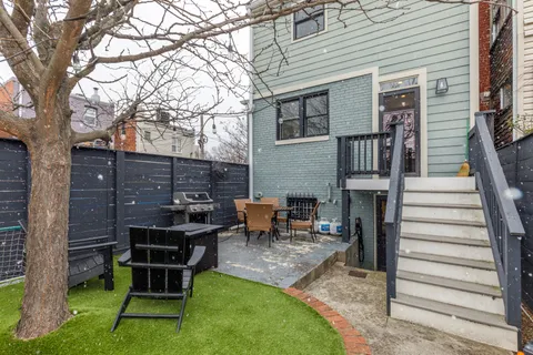 $1,300,000 | 935 15th Street Southeast, Washington, DC 20003