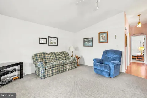 $277,000 | 28 Williams Way, Sellersville, PA 18960