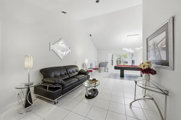 $759,000 | 18546 Lake Bend Drive, Jupiter, FL 33458