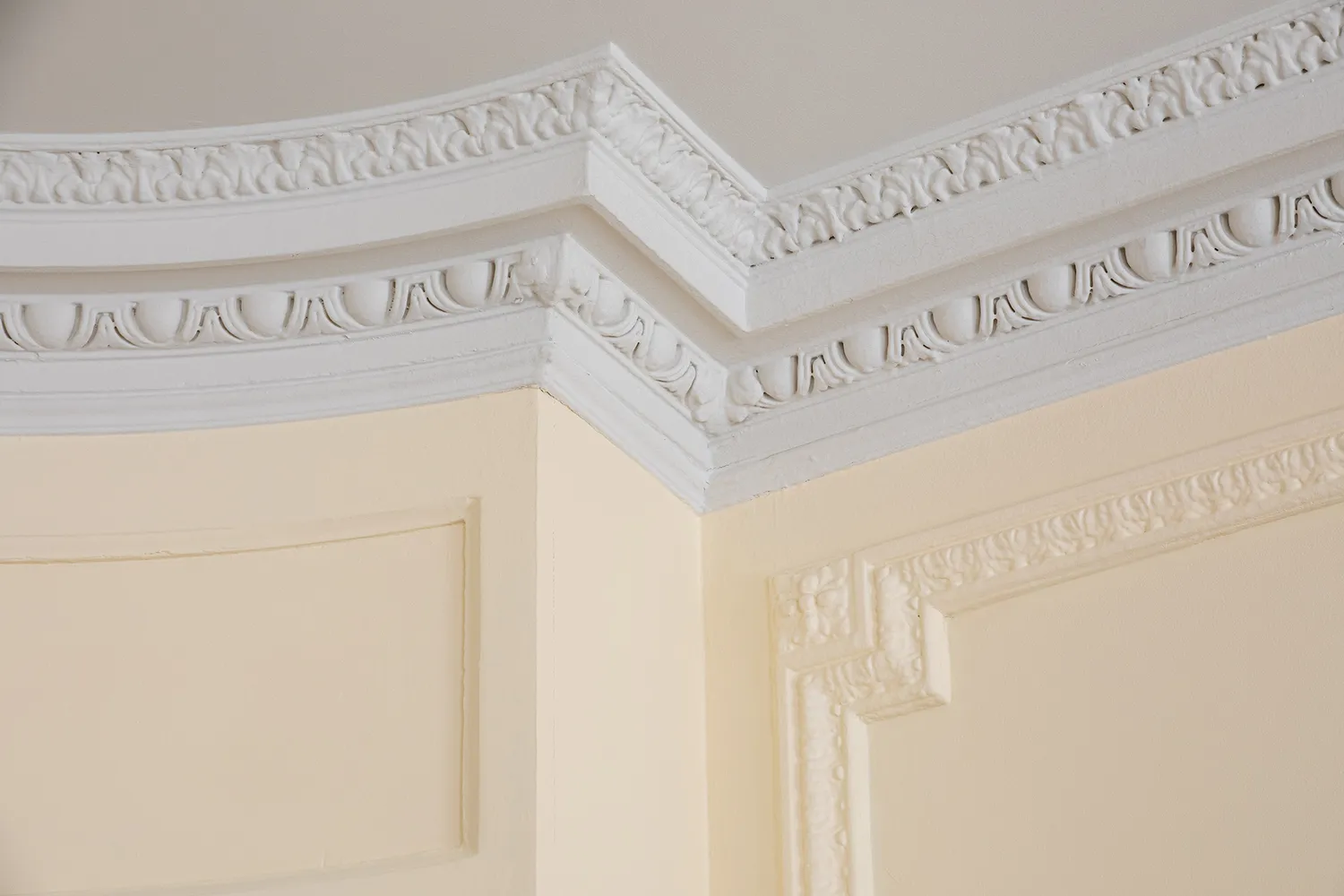 a close up of a street sign