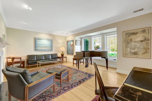$1,875,000 | 1432 Waggaman Circle, McLean, VA 22101