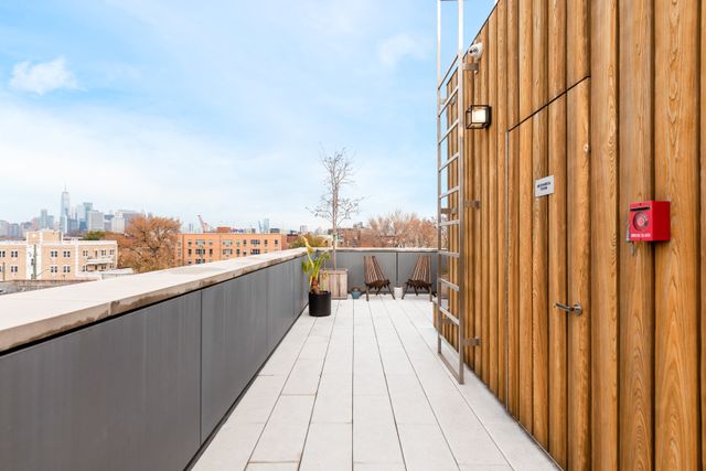 $4,580,000 | 156 Beard Street | Red Hook