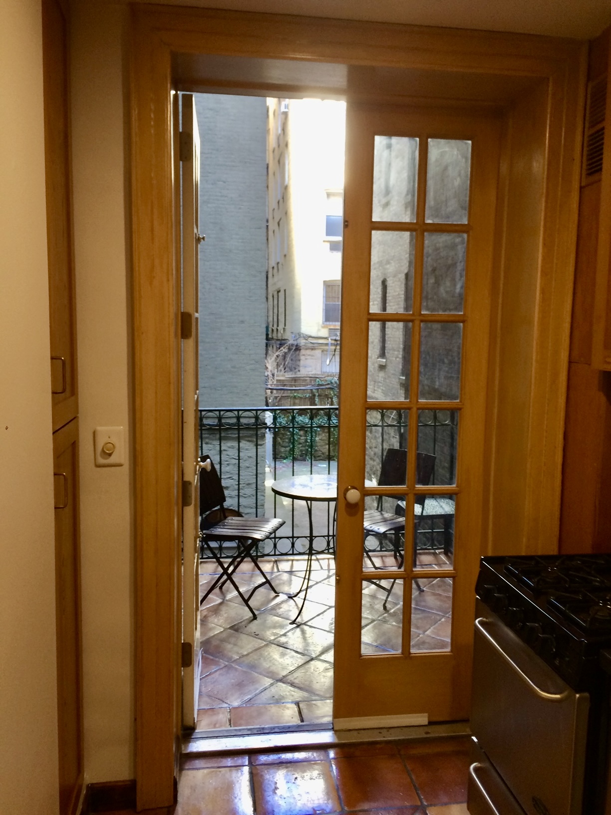 323 West 83rd Street, Unit 1C Manhattan, NY 10024 - Photo 5 of 8 a view of a living room and dining room