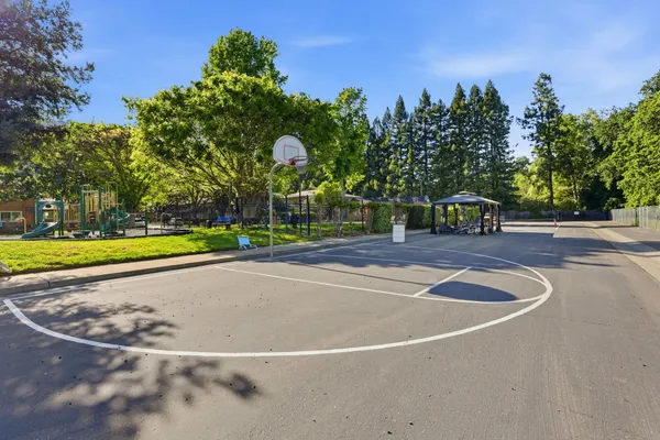 $500,000 | 2216 Segundo Court, Unit 2, Pleasanton, CA 94588