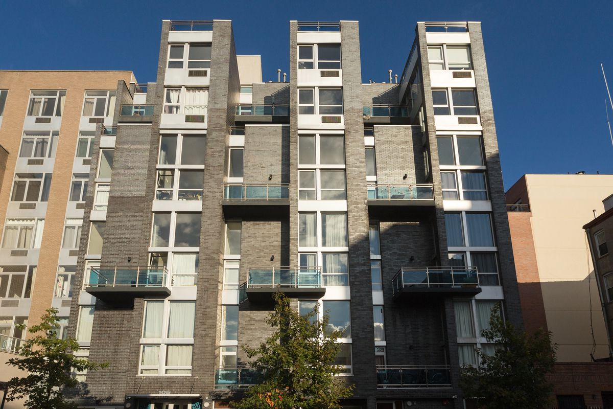 105 Grand Avenue, Unit 4L Brooklyn, NY 11205 - Photo 10 of 10 front view of a building