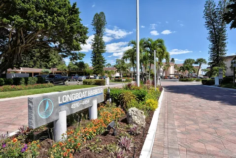 $649,900 | 4380 Exeter Drive, Unit H103, Longboat Key, FL 34228
